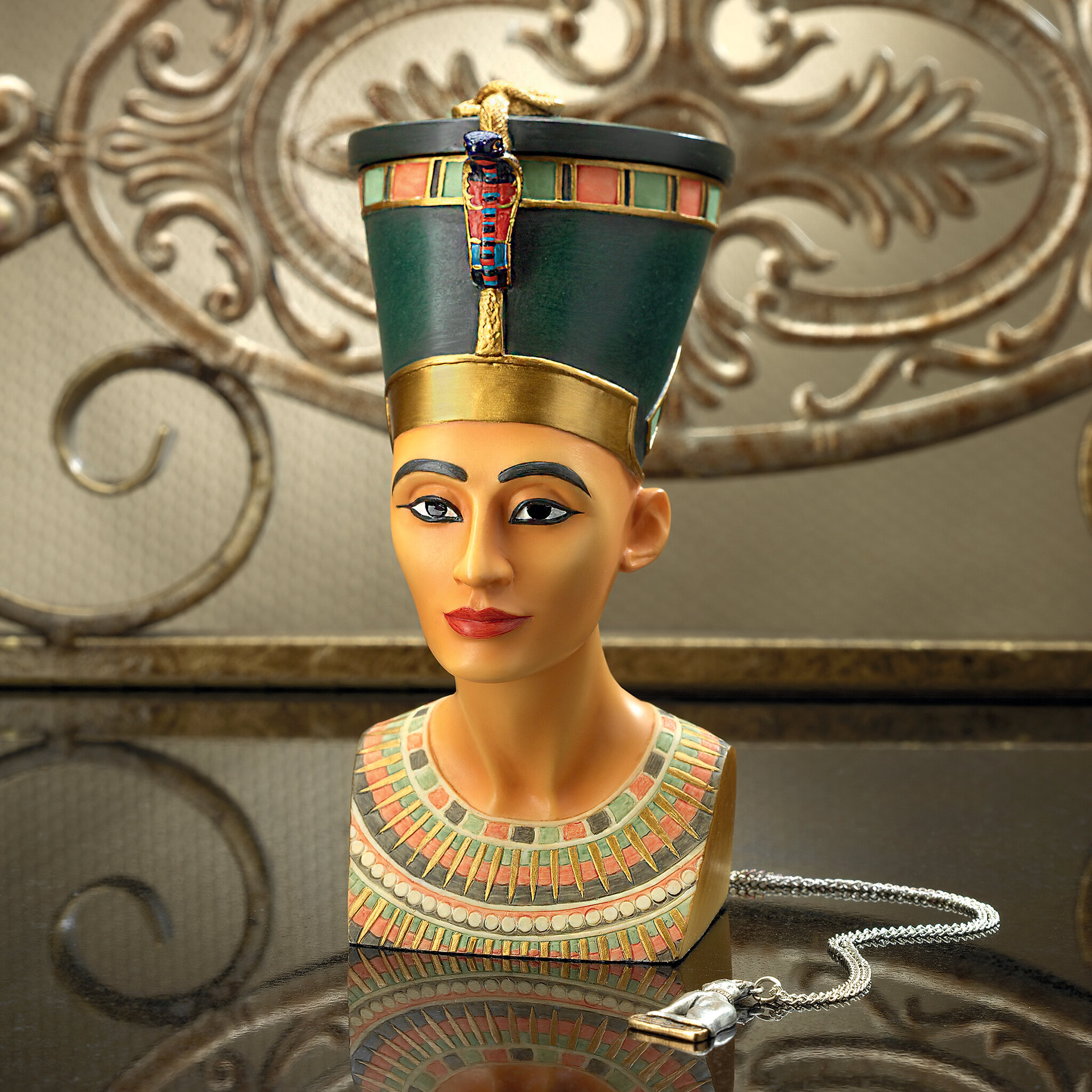 Украшения древнего Египта Нефертити