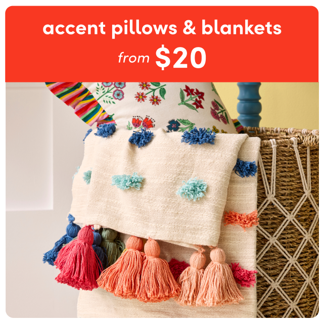 deals on accent pillows & blankets