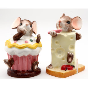 Cosmos Gifts Mice with Chesse Salt and Pepper Shaker Set