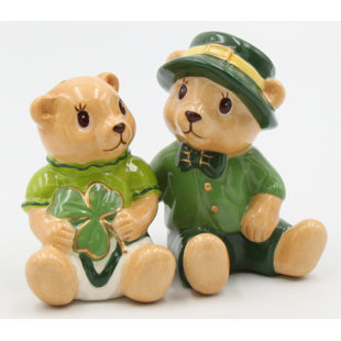 Cosmos Gifts Ceramic Shamrock Teddy Bear Salt and Pepper Shaker Set