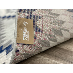 COSMOLIVING BY COSMOPOLITAN Bodrum Tribal Kilim Cadet Area Rug