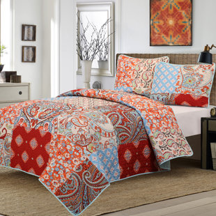 NANSHING AMERICA, INC Microfiber Reversible 3 Piece Quilt Set