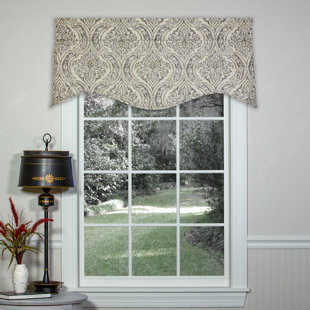 THOMASVILLE AT HOME Marsala Damask Cotton Scalloped 52'' W Window Valance in
