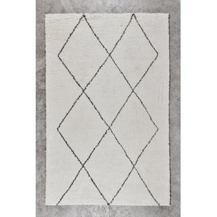 CARLA&MARGE Handgefertigter Teppich