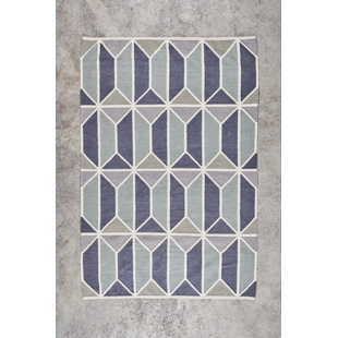 CARLA&MARGE Handgefertigter Teppich