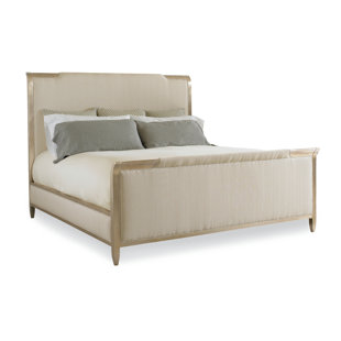 CARACOLE CLASSIC Nite In Shining Armor Upholstered Bed