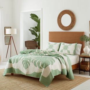 TOMMY BAHAMA HOME Tommy Bahama Molokai Reversible Cotton Quilt