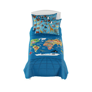 HASTINGS HOME World Map 3 Piece Quilt Set-Twin XL Bedding & 2 Pillow Shams-Hypoallergenic Microfiber