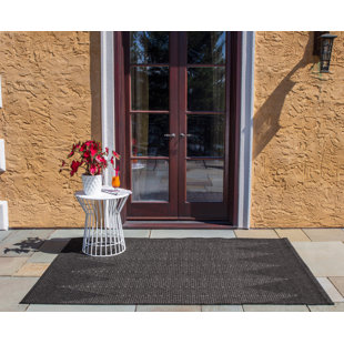 WADE LOGAN® Antigua Chevron Indoor / Outdoor Rug