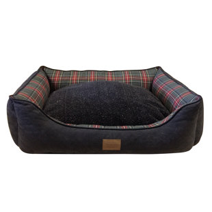 CAROLINA PET COMPANY Pendleton Classics Plaid Kuddlers Bolster