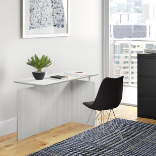 SAFCO PRODUCTS COMPANY Medina Reversible Desk