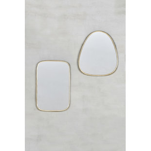 CARLA&MARGE Metal Wall Mirror