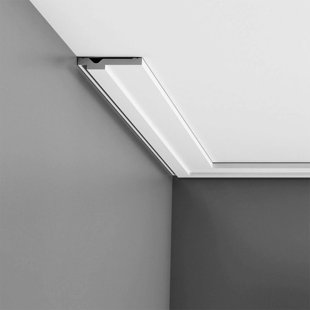 ORAC DECOR 0.5'' H x 78.75'' W x 2.75'' D Plastic Crown (Set of 11)