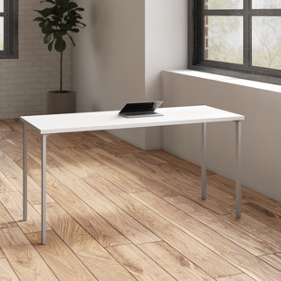 SAFCO PRODUCTS COMPANY E5 Quickship Typical Writing Desk