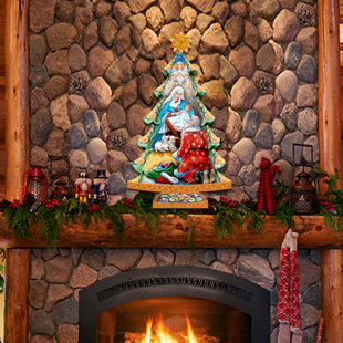 DESIGNOCRACY Adoration Nativity Tree Wooden Door Hanger by G.Debrekht