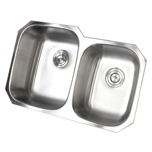 KINGSMAN HARDWARE 32'' L Undermount Double Bowl Stainless Steel Kitchen Sink