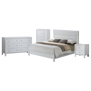 GLORY FURNITURE Kennon 4 - Piece Bedroom Set