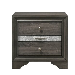 MUTSUMI HOME STUDIO Mara 3 - Drawer Nightstand