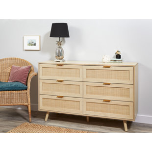 BEACHCREST HOME Kommode Ceto mit 6 Schubladen aus Massivholz und Holzwerkstoff