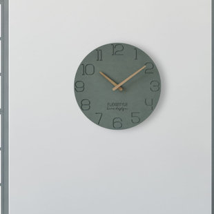 FLEXISTYLE Eko Solid Wood Wall Clock
