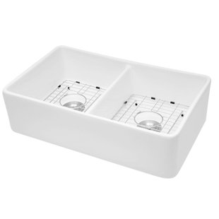 MOCOLOO 32" L x 20" W Undermount Ceramic Farmhouse Apron Double Bowl Porcelain Kitchen Sink with Bottom Grid