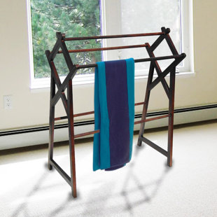 D-ART COLLECTION Wood Freestanding Towel Stand