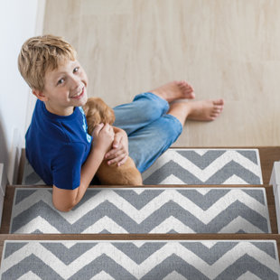 SUSSEXENTERPRISELLC Traverse Design Non -Slip Indoor 9" x 28" Stair Tread - 70 % Cotton (Set of 4)