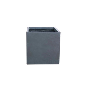 WILLISTON FORGE Fuentes Handmade Planter Box