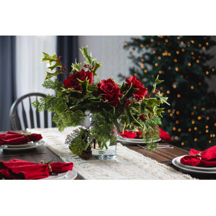 DARBYCREEKTRADING Silk Roses Arrangement in Vase