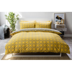 BELLEDORM Atlanta Cotton Blend, Polyester Geometric Shapes Duvet Cover Set with Pillowcases