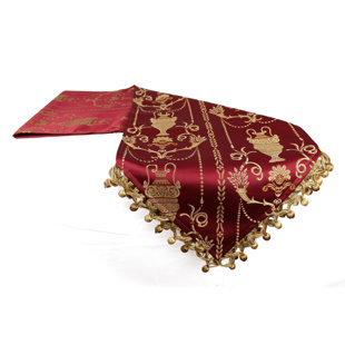 SHERRY KLINE Vase Table Runner