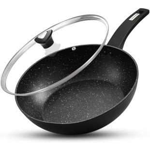 CS KOCHSYSTEME Non-Stick Aluminum Wok with Lid