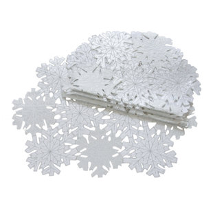 XIA HOME FASHIONS Shimmer Snowflake Polyester Geometric Placemat (Set of 4)