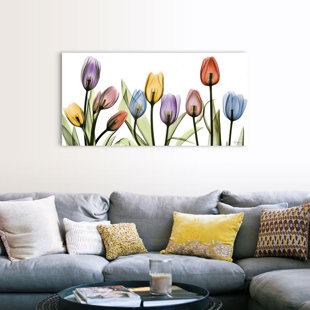 GREAT BIG CANVAS " Tulip "