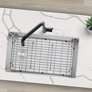 AZUNI Avanti 28 inch Undermount Reversible Single Bowl Kitchen Sink with Basket and Strainer