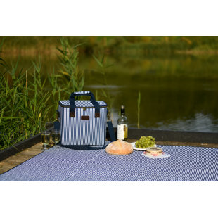 THREE RIVERS Family Picnic Cooler