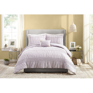 JESSICA SIMPSON HOME Ruched Stripe Comforter Set