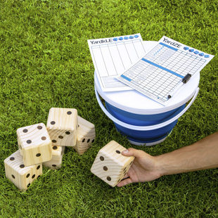GetMovin' Family Games Giant Games with Carrying Case