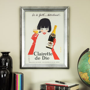 CRAIG FRAMES INC. 1.5" Wide Distressed Picture Frame