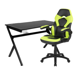 PRIYAS HOME GOODS 45.25'' Desk