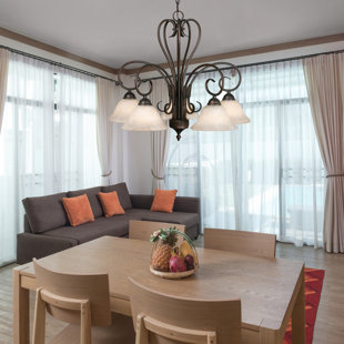 ANDOVER MILLS™ Karcher 5 - Light Dimmable Classic / Traditional Chandelier