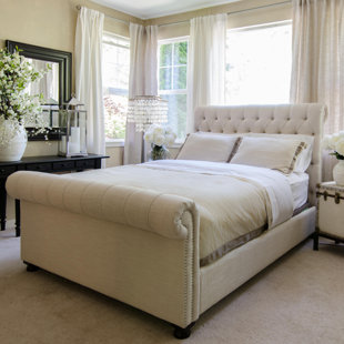 CANORA GREY Maxie Upholstered Sleigh Bed