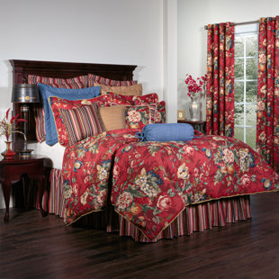 THOMASVILLE AT HOME Queensland Crimson Traditional Cotton Floral Comforter