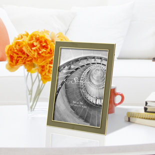 CKK HOME DÉCOR, LP Moncriffe Decorative Plastic Picture Frame