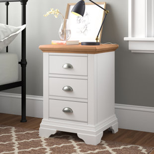 THREE POSTS Nachttisch Raffin