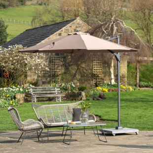 SOL 27 OUTDOOR Aarne 300cm Cantilever Parasol
