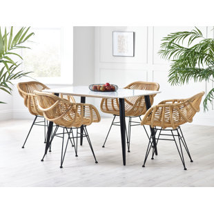 FERNLEAF Chantilly 4 - Person Dining Set