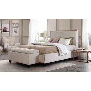 DIAMOND SOFA La Jolla Upholstered Bed