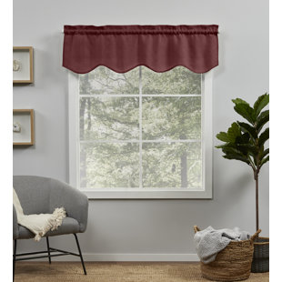 AMALGAMATED TEXTILES Exclusive Home Loha Light Filtering Rod Pocket Scalloped Valance
