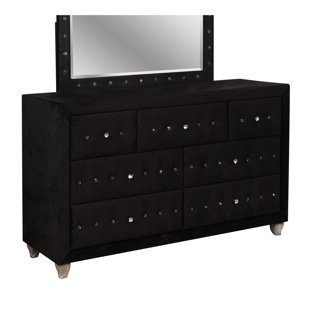 WILLA ARLO™ INTERIORS Deskins 7 Drawer Dresser